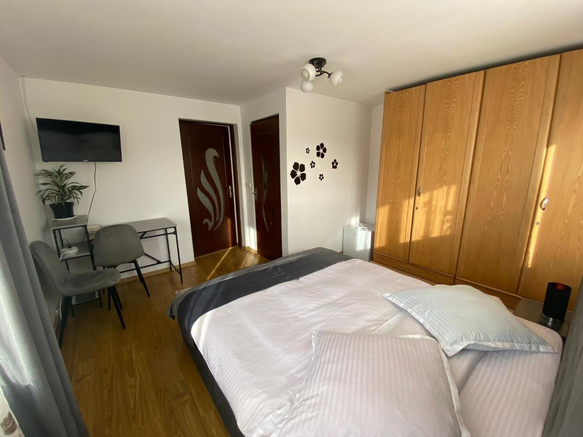 Hotel Casa Irina Mînăstirea Humorului Zewnętrze zdjęcie