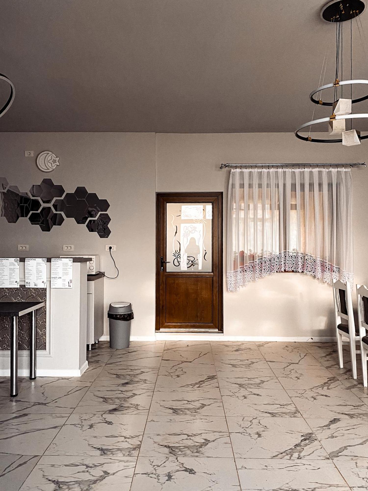 Hotel Casa Irina Mînăstirea Humorului Zewnętrze zdjęcie